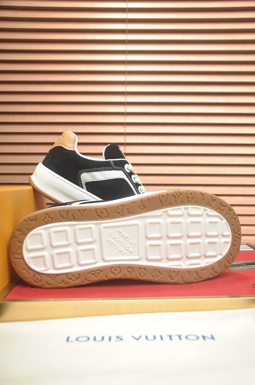 Men's shoes 💰680💶[LOUIS VUITTON] (original order) couple model 🍀LV Louis Vuitton * - top version of LV classic trendy shoes! Made of imported original cowhide, water-dyed cowhide lining, and original wear-resistant rubber outsole! High quality products! Size for women: 35-40. Men: 39-46 (45.46 customized)